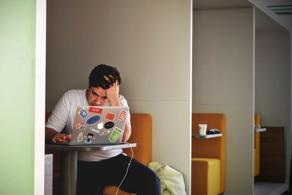 7 Strategies To Deal with Stock Market FOMO – The Ambitious Dollar