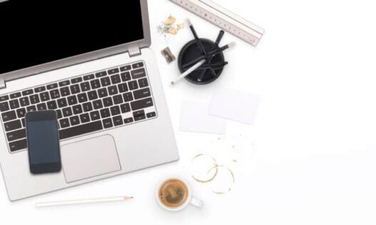 APRIL INCOME REPORT: How I made $1,826 blogging (whilst working full-time)