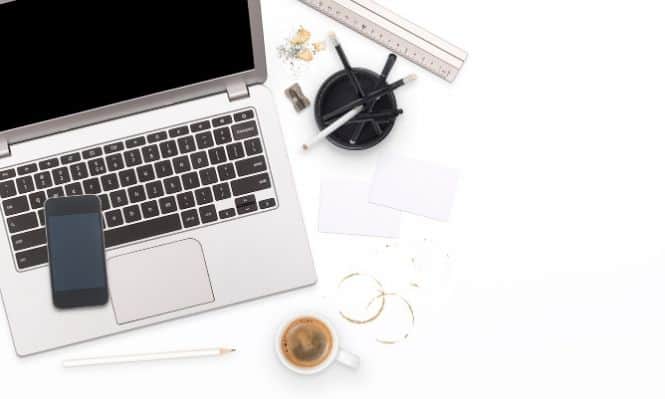 APRIL INCOME REPORT: How I made $1,826 blogging (whilst working full-time)