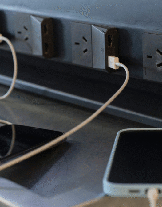 Despite the TSA’s Warning, Airport Chargers Probably Aren’t Dangerous
