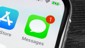 Here's How iOS 26 Will Save You From Scam Texts