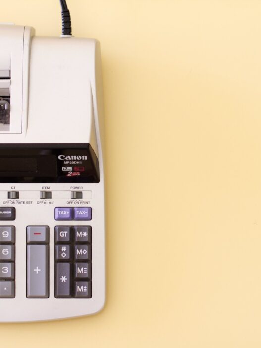 How to File Your Taxes in Canada For Beginners