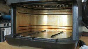 The Best Ways to Clean an Air Fryer