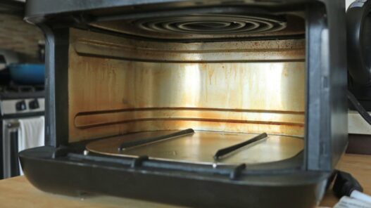 The Best Ways to Clean an Air Fryer