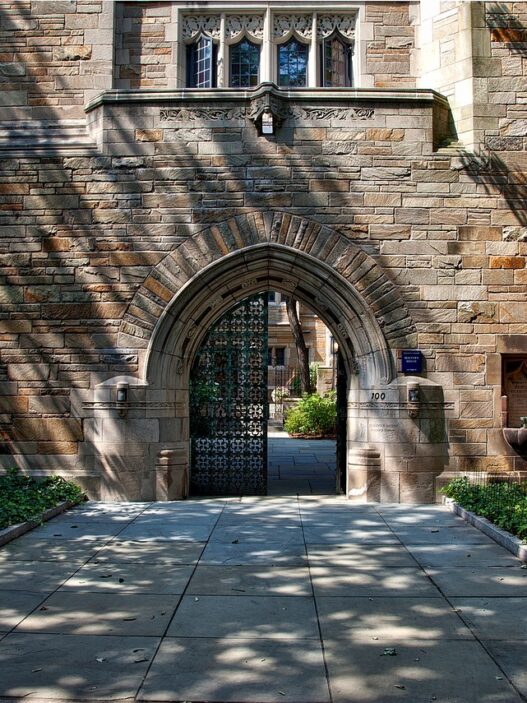 Why You Shouldn't Save For Your Kids College (and what you should do instead)