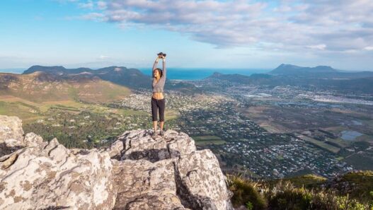hiking-chapmans-peak-summit-solo-Cape-Town-South-Africa