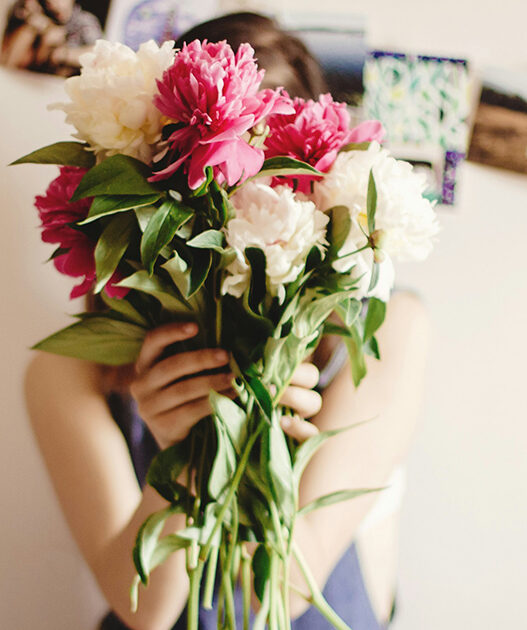 5 Simple Secrets to Finally Being Present for Your Own Life