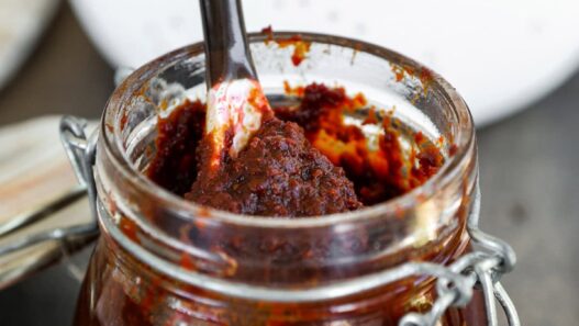 15 Popular Homemade Asian Sauces