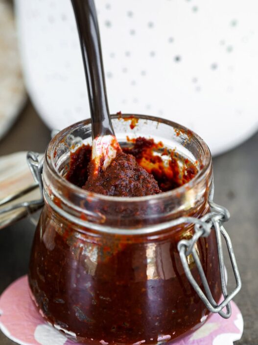 15 Popular Homemade Asian Sauces