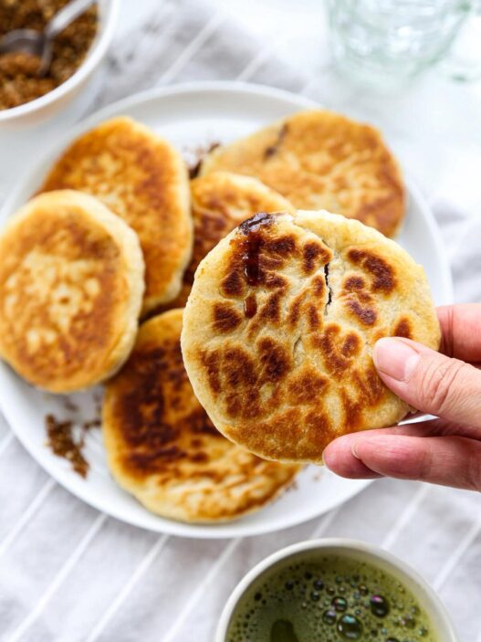 Hotteok (Korean Sweet Pancakes) - pickledplum.com