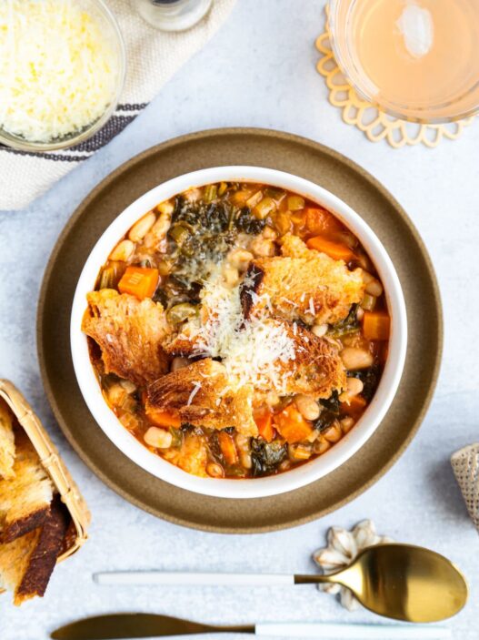 Ribollita soup