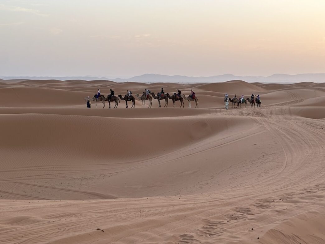 merzouga desert morocco sunset-min