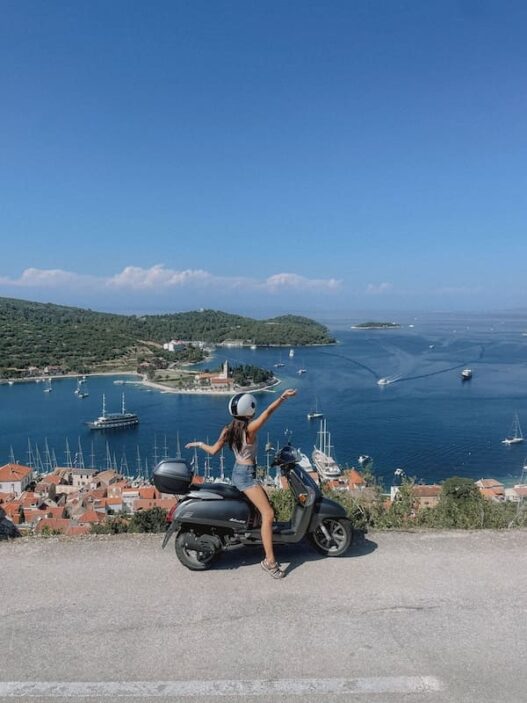 motorbike, Vis, croatia sail-33*