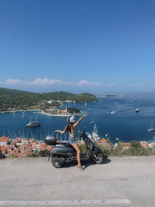 motorbike, Vis, croatia sail-33*