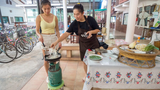 local thai cooking, Day trips from Bangkok - Amphawa Floating Market, Maeklong Railway Market, Ban Bang Phlap