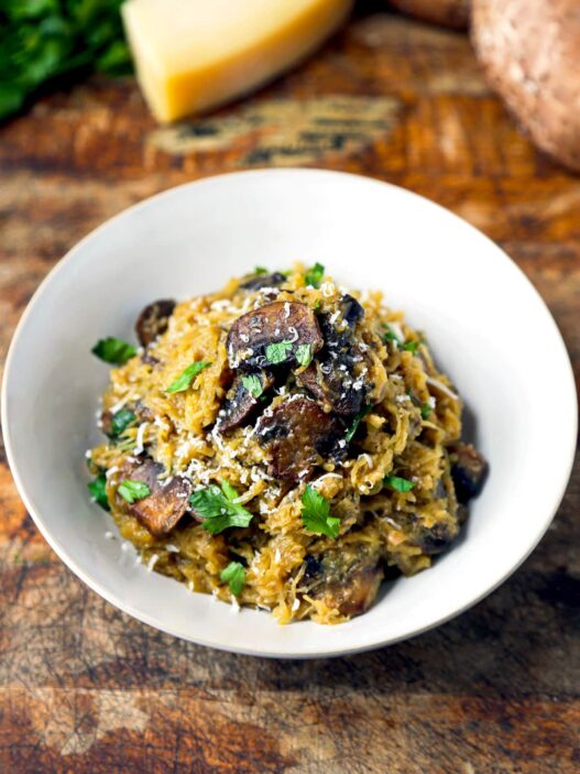 Roasted Spaghetti Squash with Mushrooms