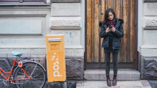 girl phone, what to do in helsinki, things to do in helsinki