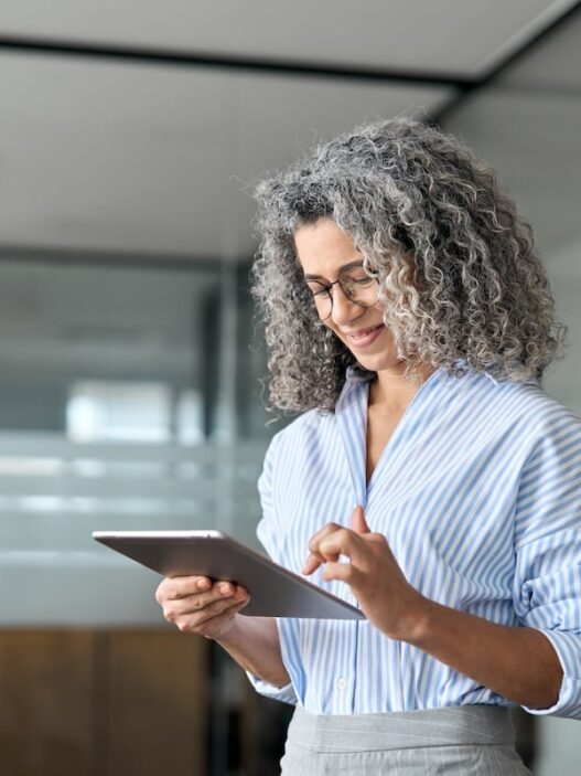 3 Easy Ways to Invest Without the Stock Market