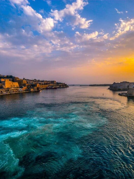 malta, where to stay in malta, best places to stay in malta