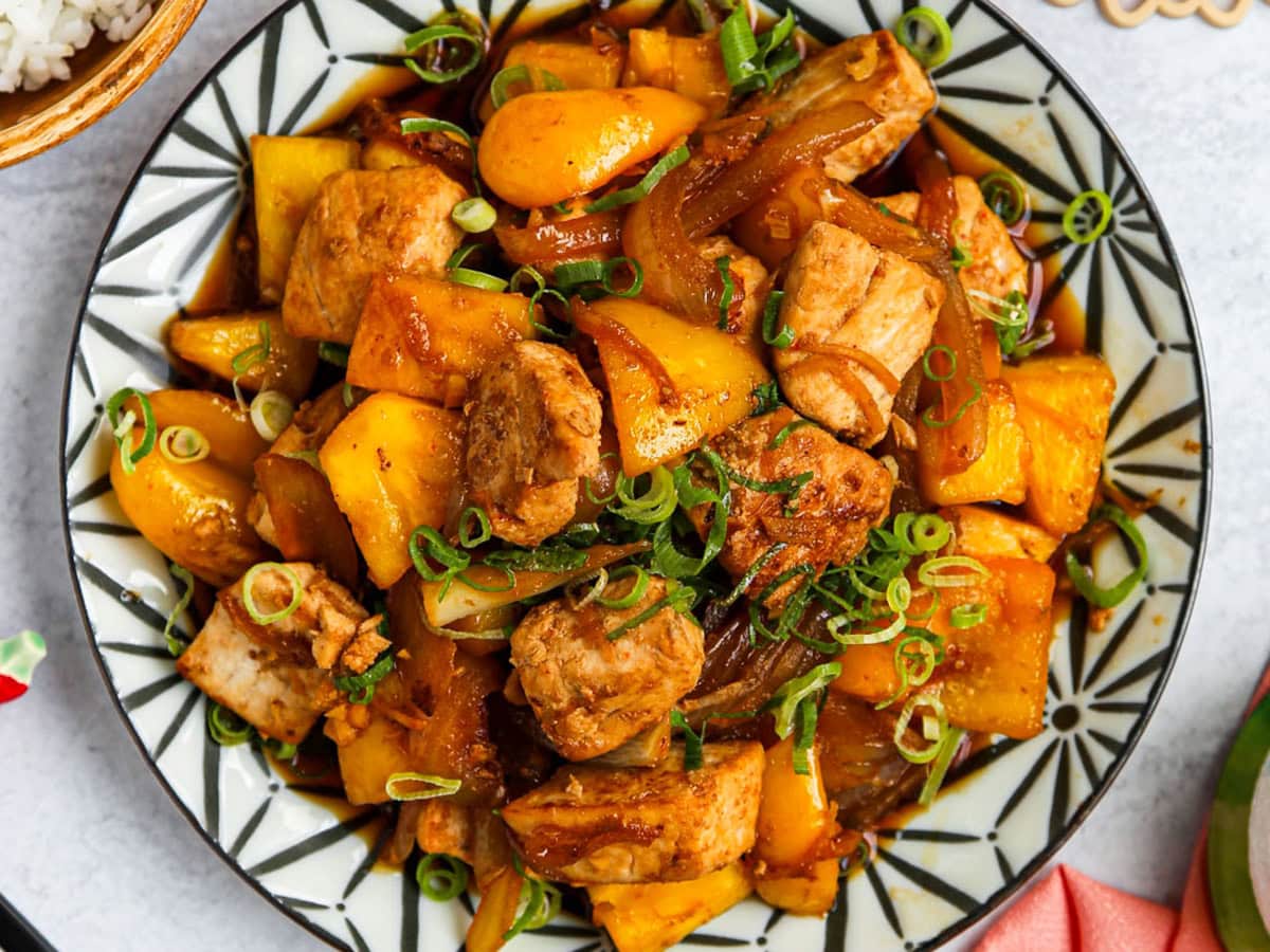 Fish and Pineapple Stir Fry (Sweet & Sour Chinese-Style Dinner)