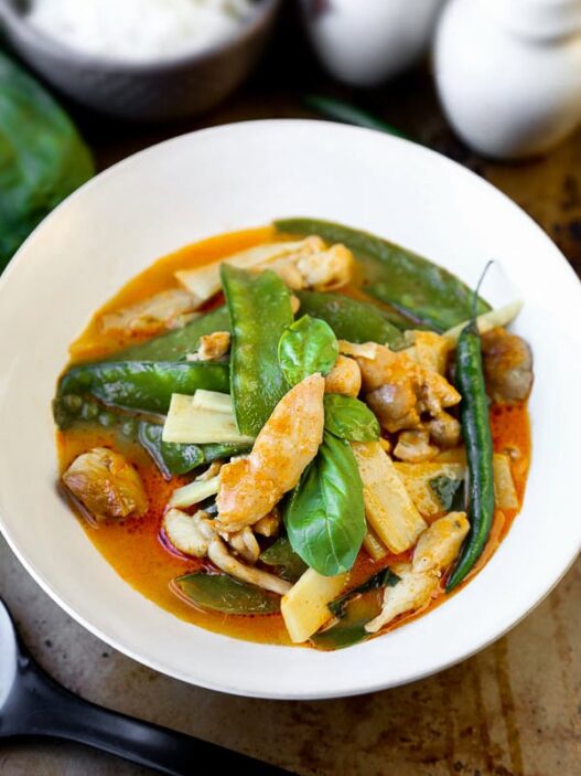 Thai Red Chicken Curry - an authentic thai coconut curry recipe that