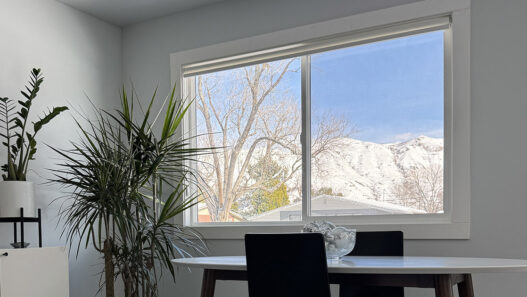 Weekend Favorites: one touch tidying rule + a simpler closet