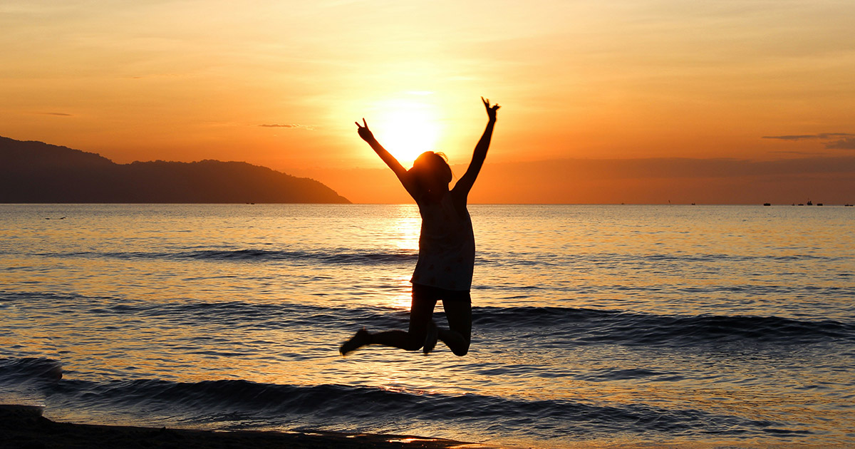 Feel Happier With Less Effort: 10 Simple Habits That Really Help