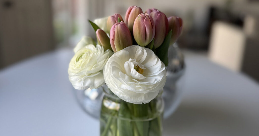 Weekend Favorites: little nighttime habits + simple spring cleaning