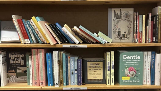 Weekend Favorites: 20 ways to declutter your kitchen + healthy microhabits