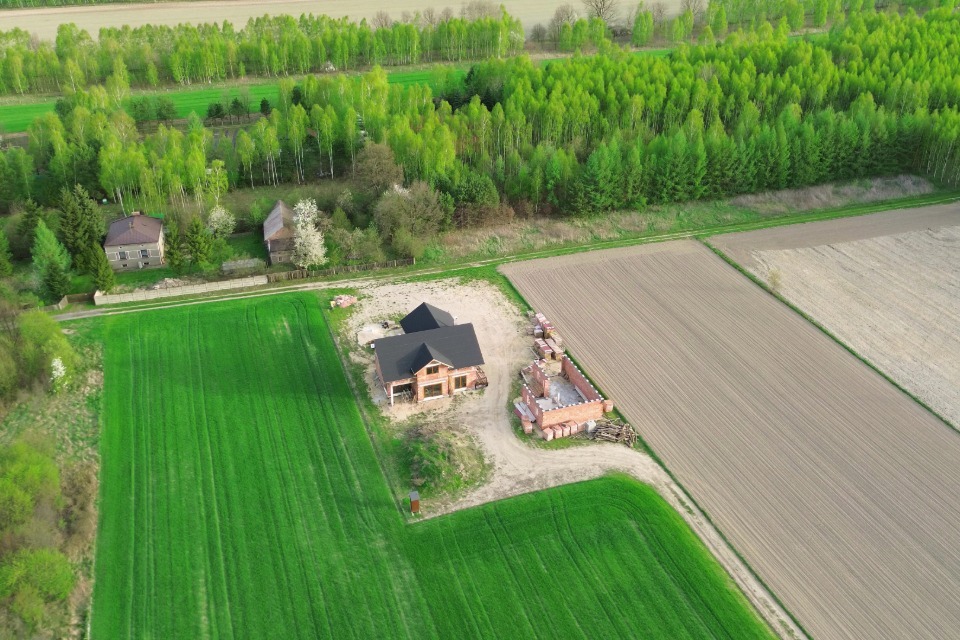 What You Need to Know When Buying Off-Grid Land