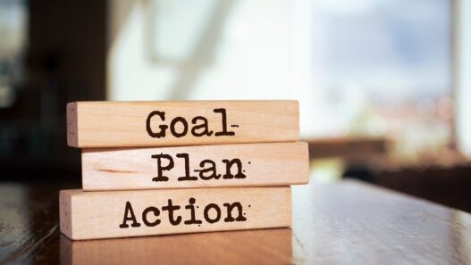 Examples of financial goals