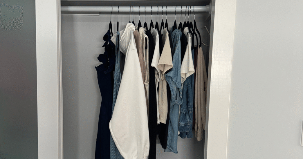10 Steps to End Closet Clutter