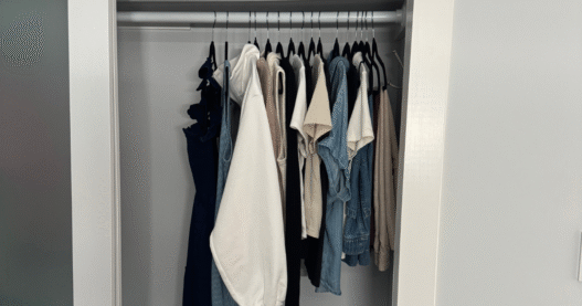 10 Steps to End Closet Clutter