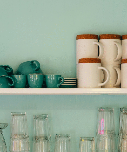 How to Ease The Decision Fatigue of Decluttering