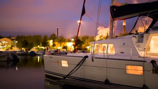 Cruise at night