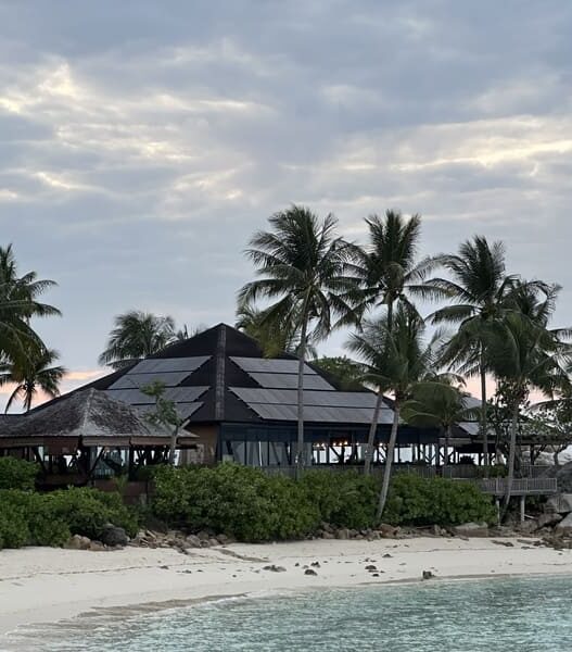 Batu batu check in, batu batu resort review